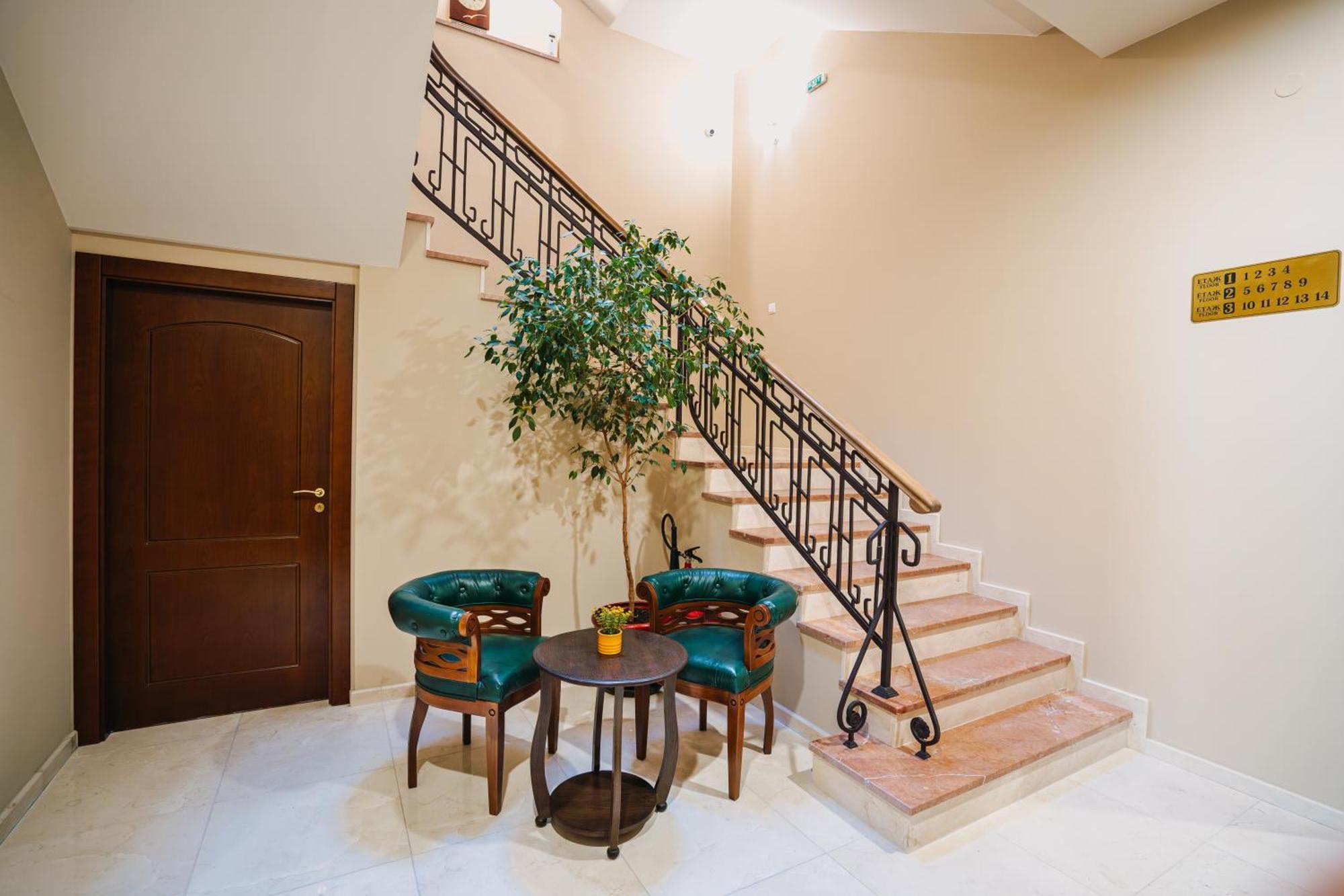 Хотел Театъръ Hotel Pleven Eksteriør billede