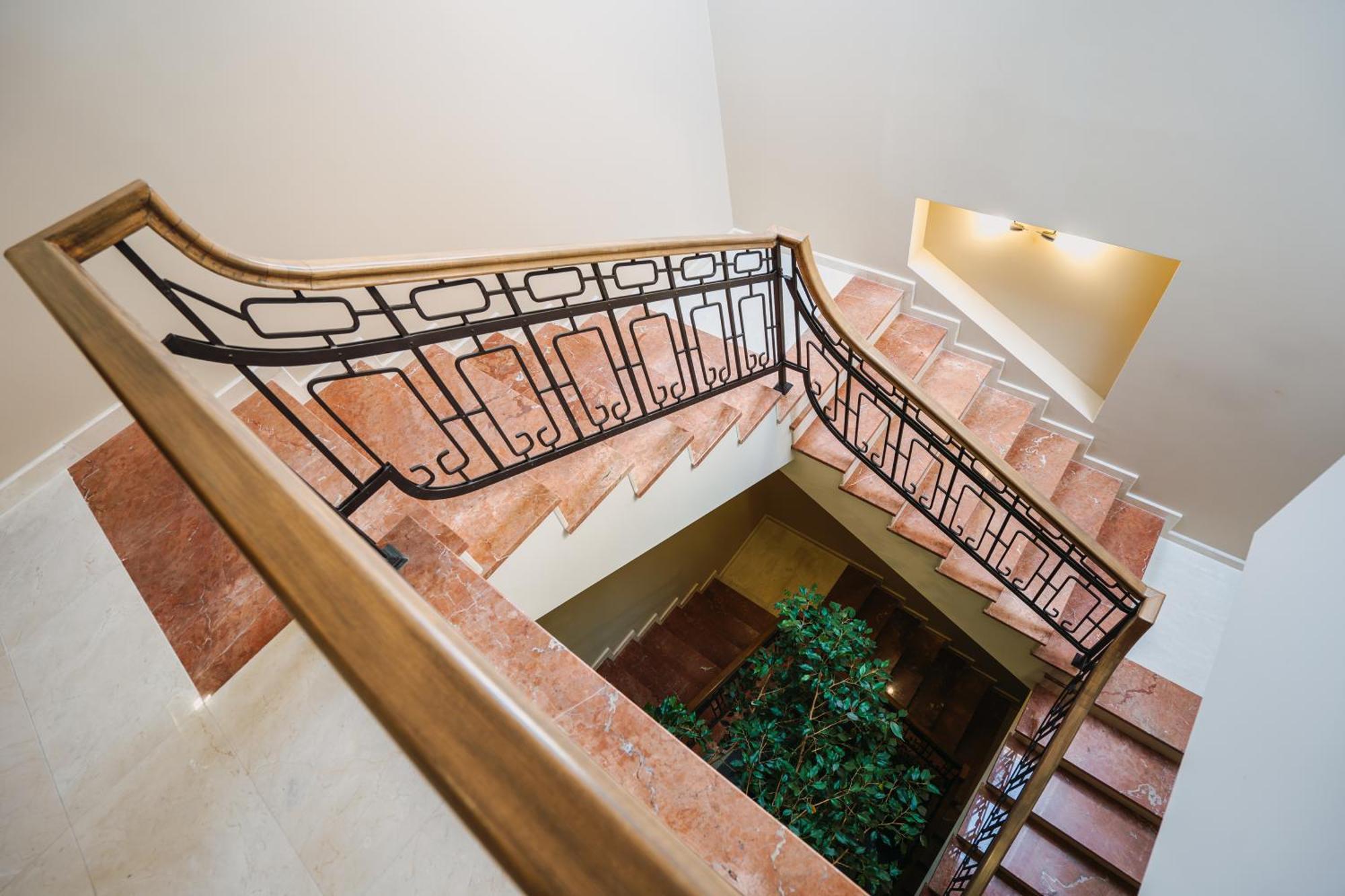 Хотел Театъръ Hotel Pleven Eksteriør billede